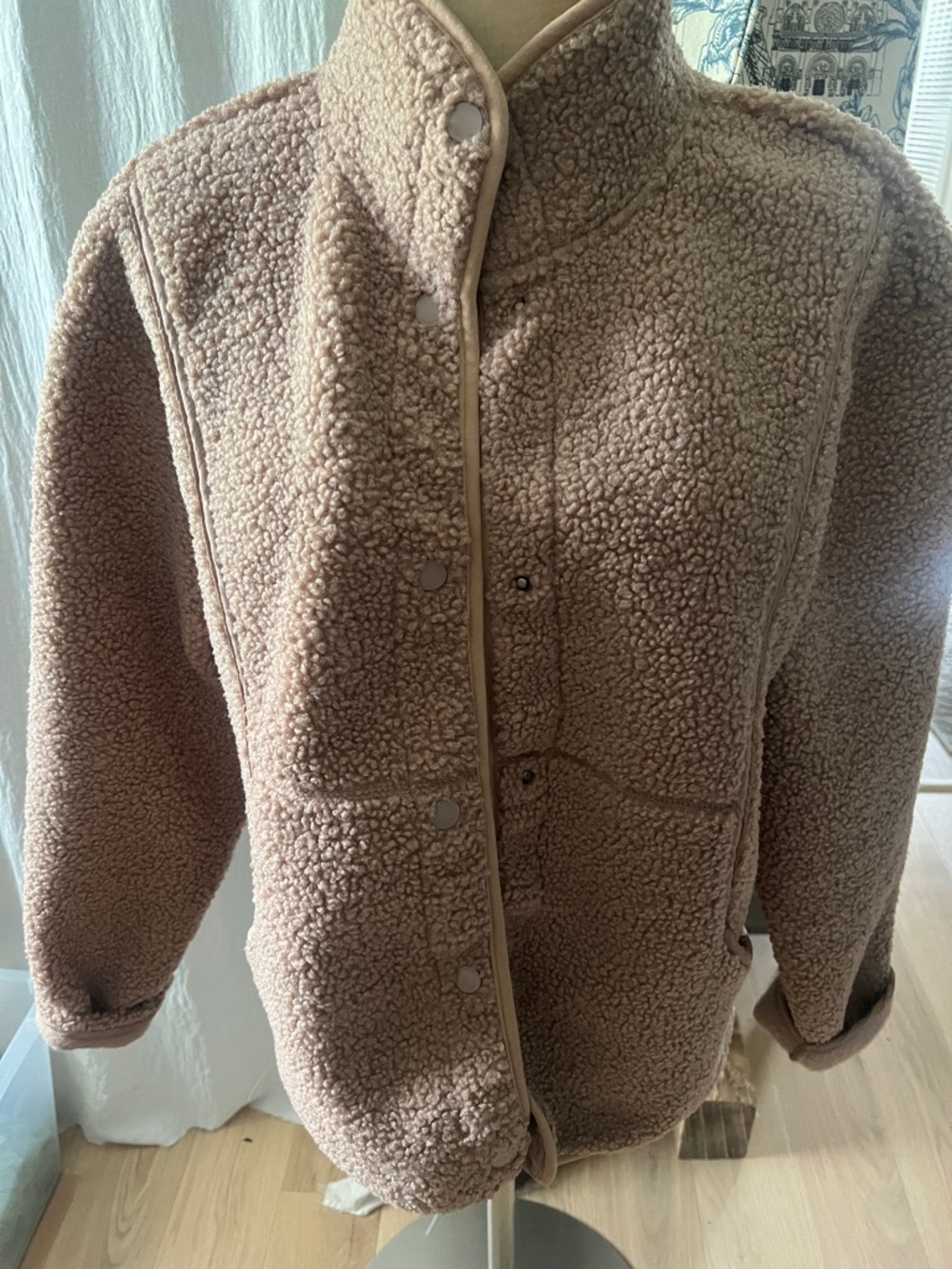 Avalanche Teddy Jacket in light brown